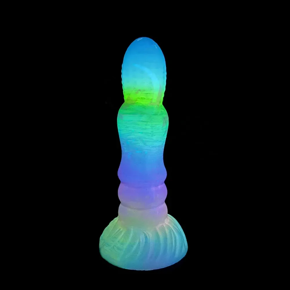 XXL fantasy dildo Aurora Glow Vibe, Model 5